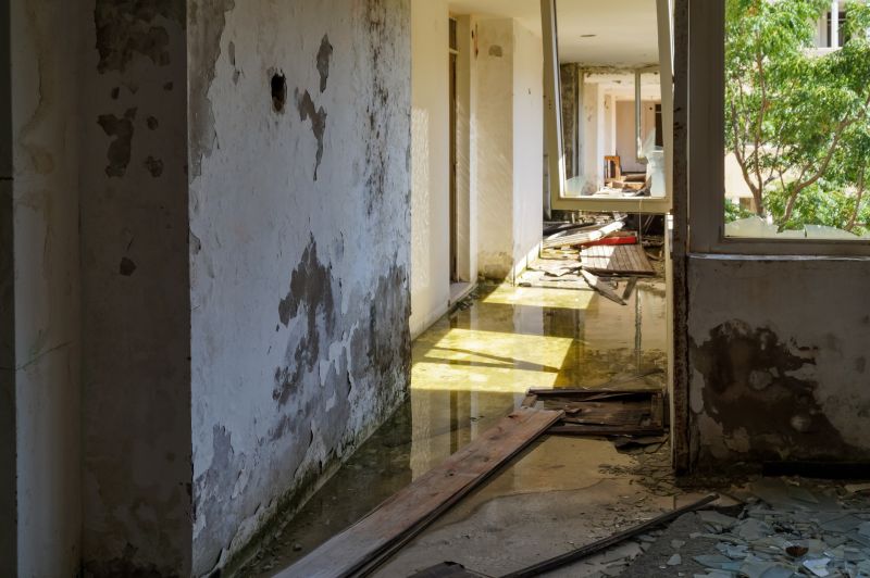 Flood Damage Restoration in Gilbert, AZ